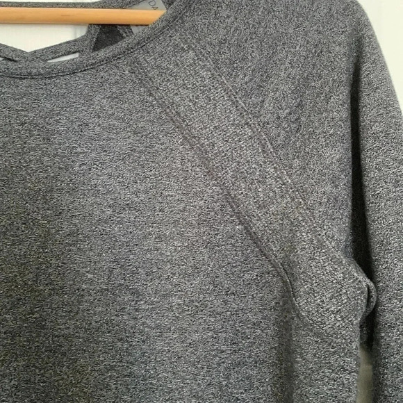 Danskin Grey Sweatshirt S - Picture 3 of 6